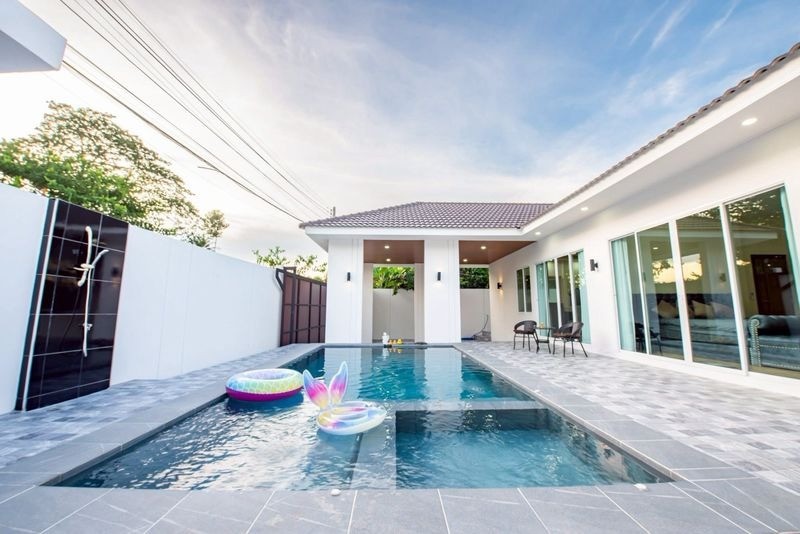 TEPPREOP Poolvilla Pattaya For Rent 2