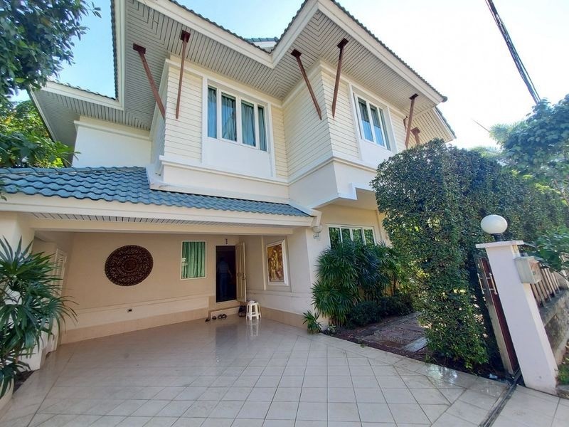 TEPPROP House For Rent Casaluna Bamgphra Bangsaen Chonburi 1
